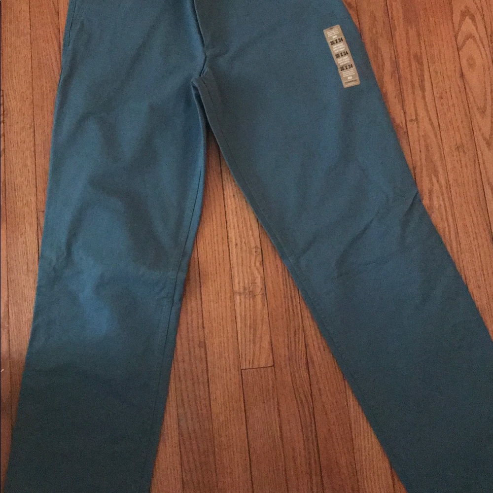 Men’s pants waist 36 length 34.